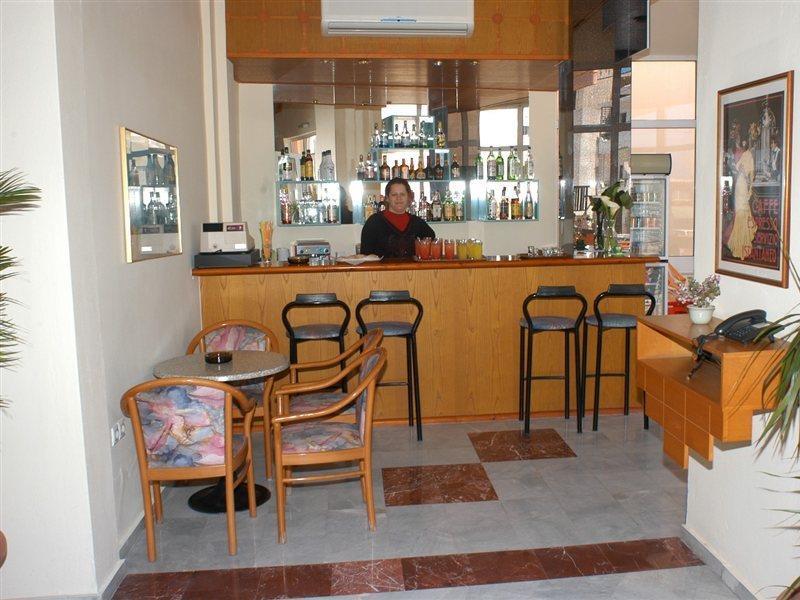 Daisy Hotel Apartments Rethymnon Exterior foto