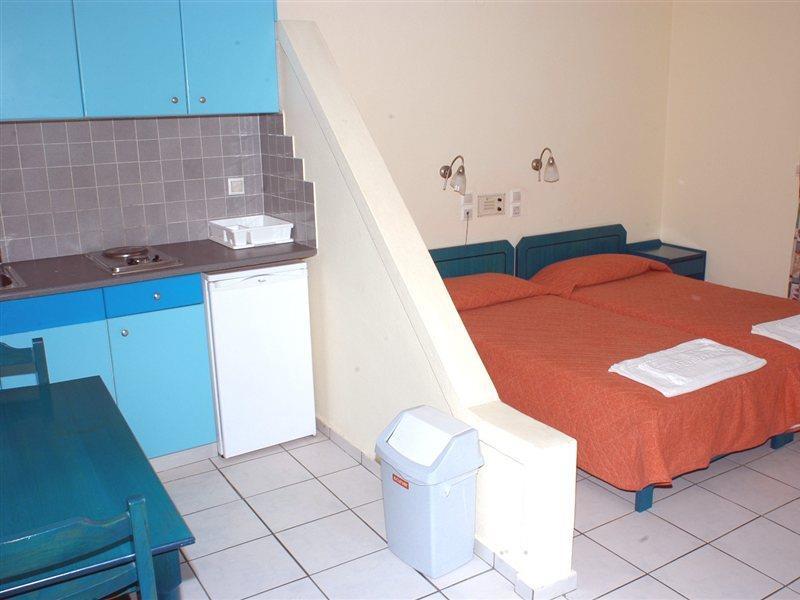 Daisy Hotel Apartments Rethymnon Exterior foto